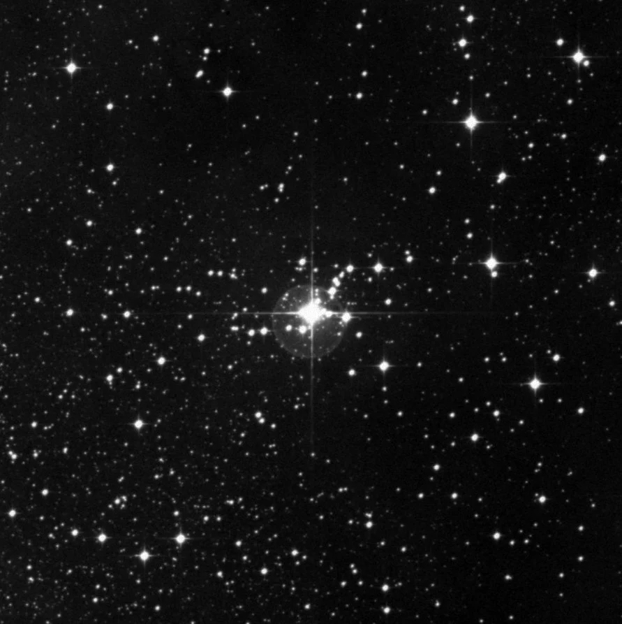 Imagem de referência (DSS2) de NGC 6374 — objeto ainda não capturado no observatório