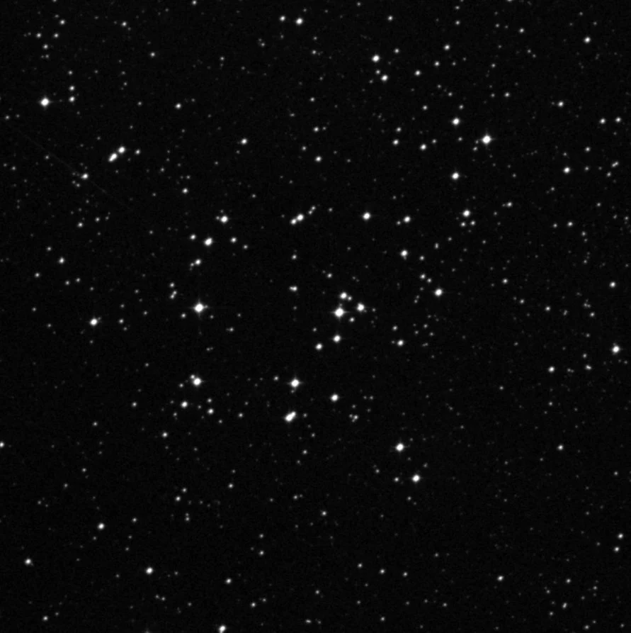 Imagem de referência (DSS2) de NGC 6425 — objeto ainda não capturado no observatório