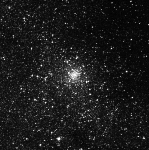 Imagem de referência (DSS2) de NGC 6544 — objeto ainda não capturado no observatório