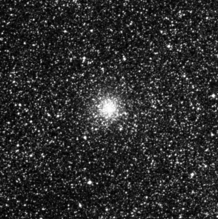 Imagem de referência (DSS2) de NGC 6569 — objeto ainda não capturado no observatório