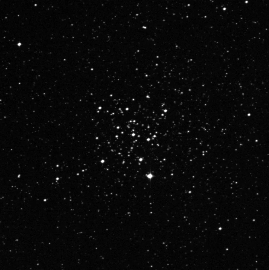 Imagem de referência (DSS2) de NGC 6649 — objeto ainda não capturado no observatório