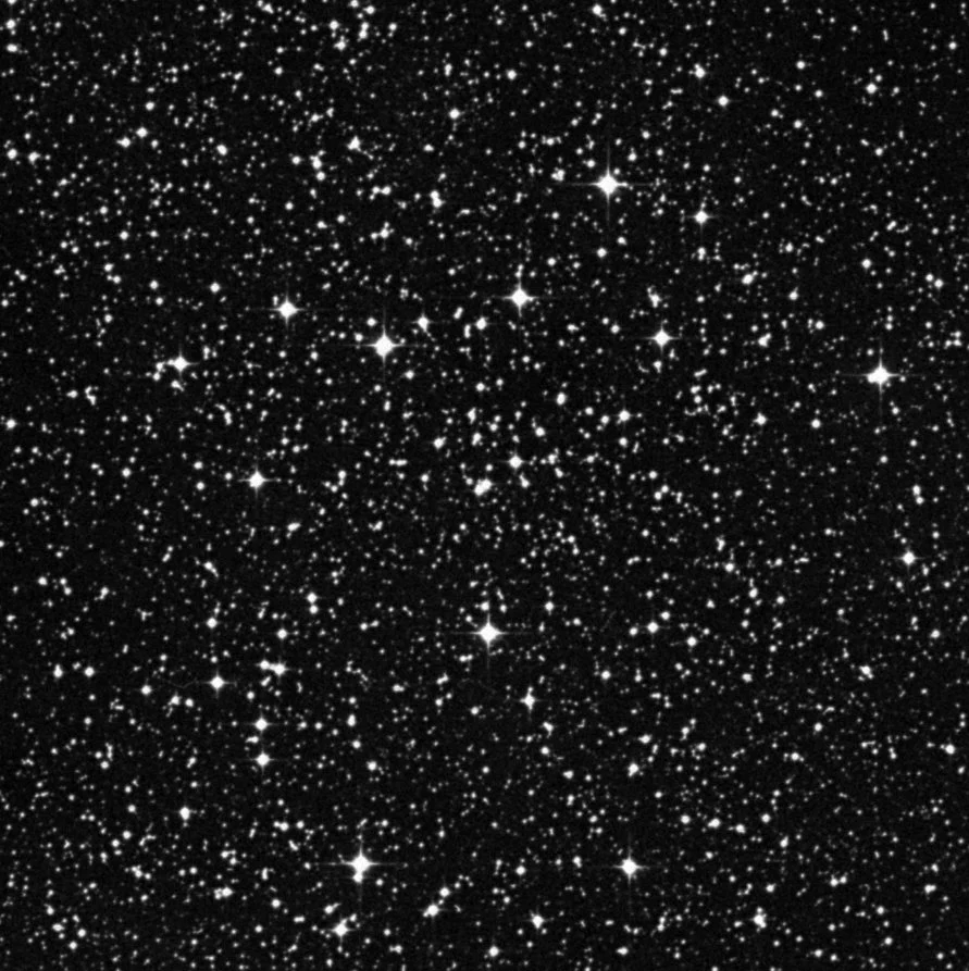 Imagem de referência (DSS2) de NGC 6664 — objeto ainda não capturado no observatório
