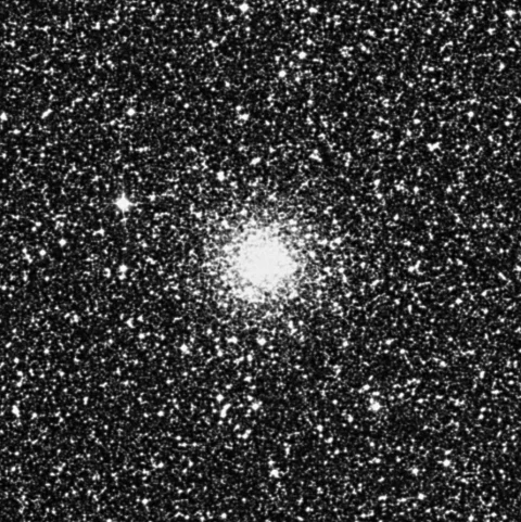 Imagem de referência (DSS2) de NGC 6712 — objeto ainda não capturado no observatório