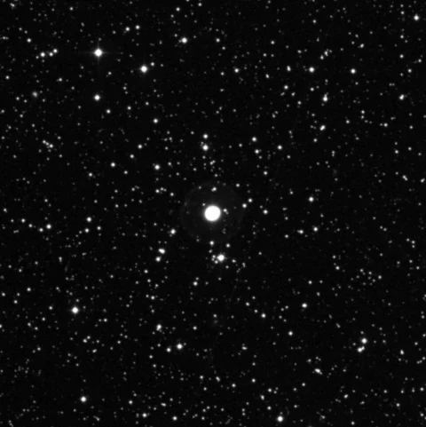 Imagem de referência (DSS2) de NGC 6826 — Blinking Planetary — objeto ainda não capturado no observatório