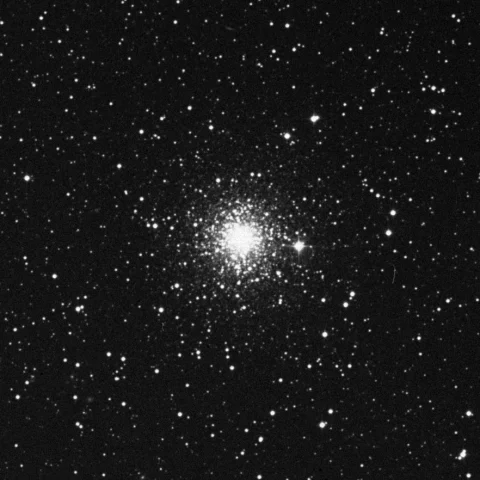Imagem de referência (DSS2) de NGC 6934 — objeto ainda não capturado no observatório