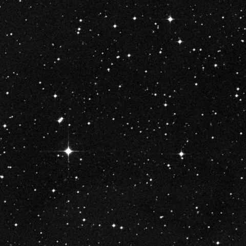 Imagem de referência (DSS2) de Sh2-276 — Barnard Loop — objeto ainda não capturado no observatório