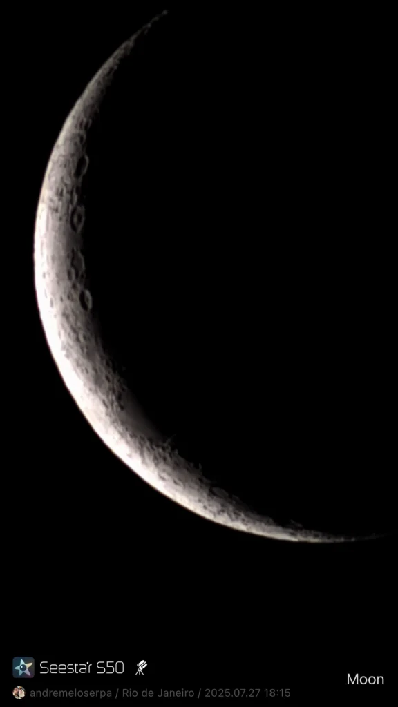 Luna al inicio de la fase creciente