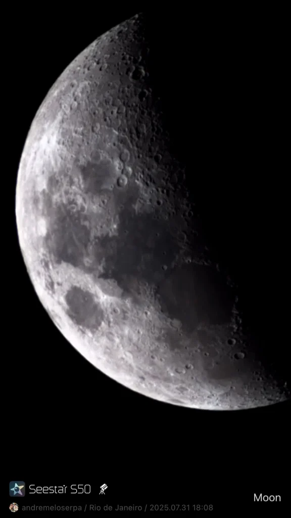 Luna gibosa creciente